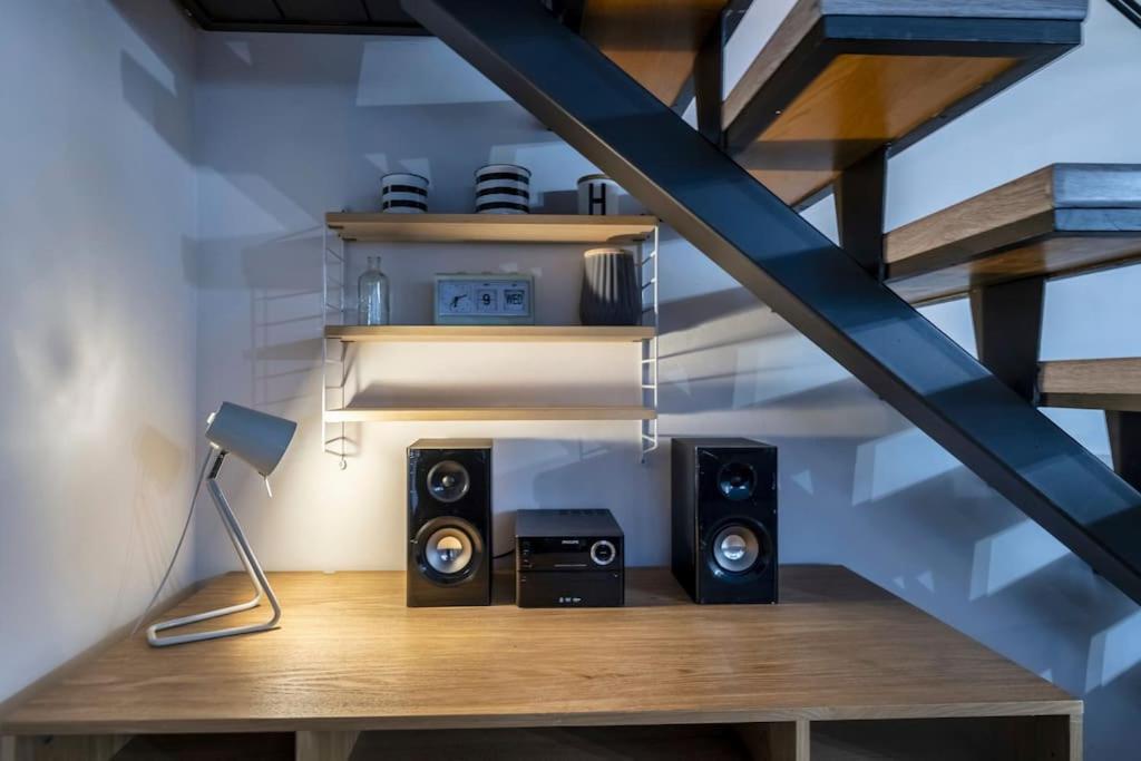 Contemporary Loft - Station Appartement